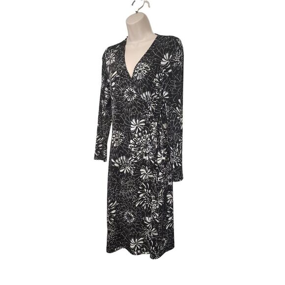 Chico's Floral Wrap Midi Dress Size 0/ US Small Black & White - Picture 2 of 7
